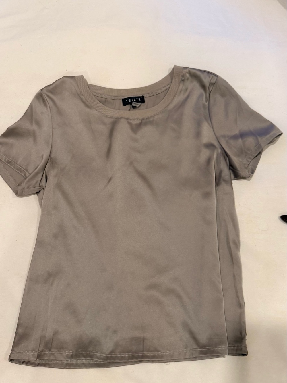 1.STATE Taupe Satin Short Sleeve Crew Neck Top